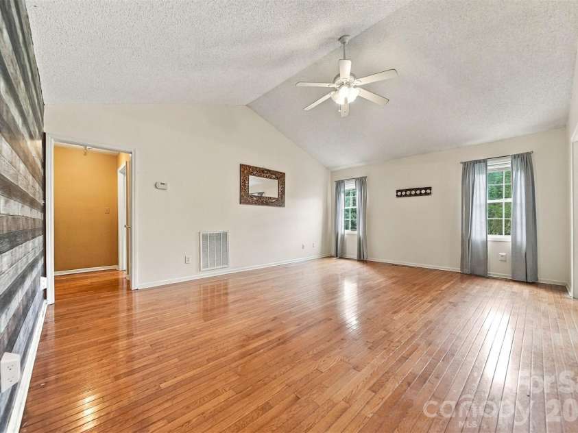 4917 Pond Court, Conover, NC 28613.  MLS# CAR4424441, YatesRealty ID 51570. 
