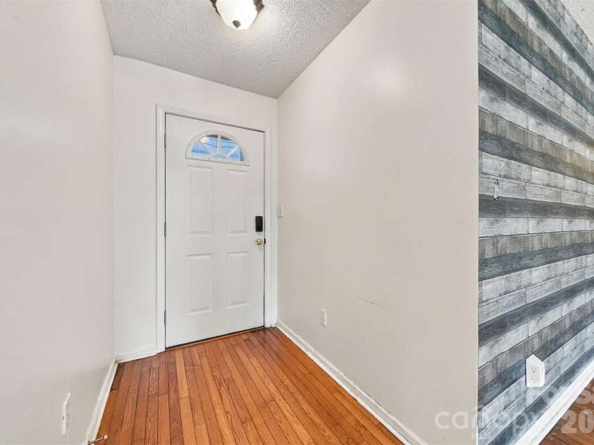 4917 Pond Court, Conover, NC 28613.  MLS# CAR4424441, YatesRealty ID 51570. 