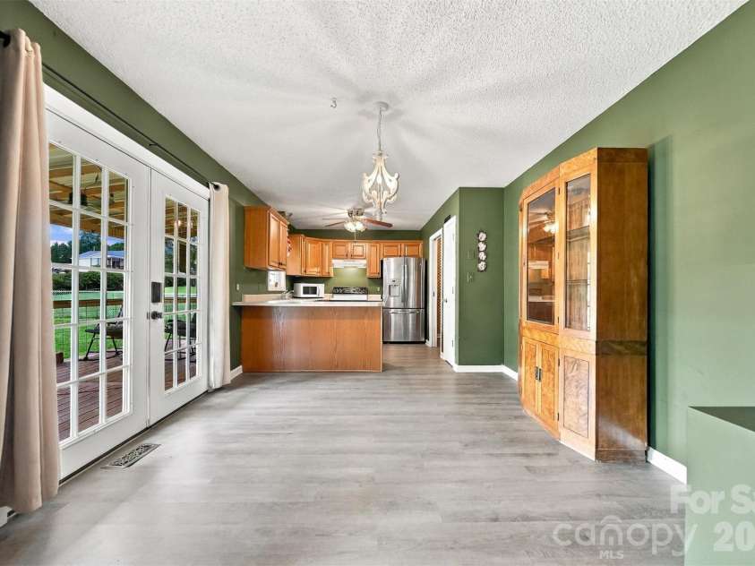 4917 Pond Court, Conover, NC 28613.  MLS# CAR4424441, YatesRealty ID 51570. 