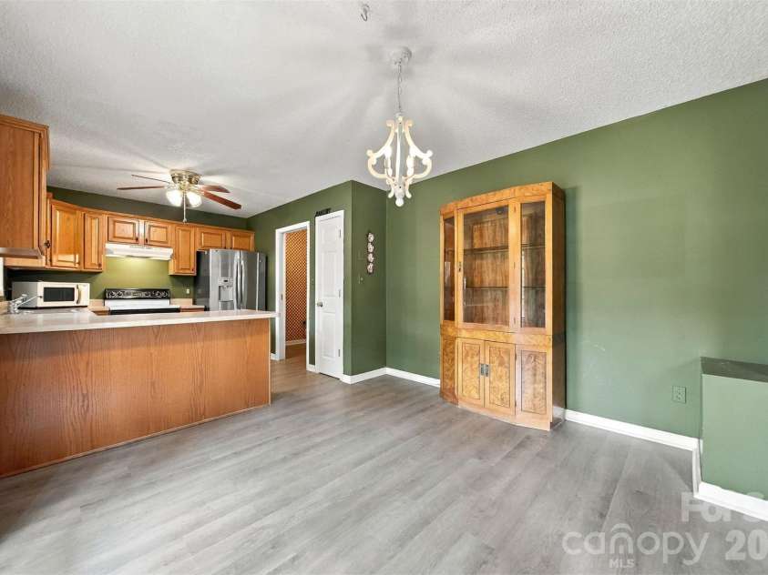 4917 Pond Court, Conover, NC 28613.  MLS# CAR4424441, YatesRealty ID 51570. 