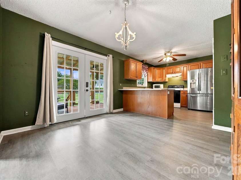 4917 Pond Court, Conover, NC 28613.  MLS# CAR4424441, YatesRealty ID 51570. 