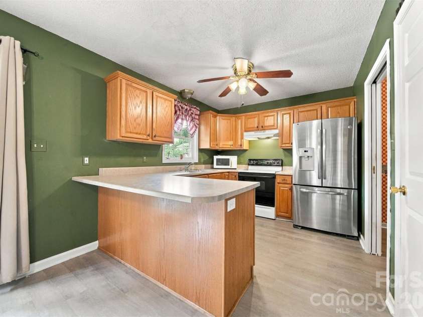 4917 Pond Court, Conover, NC 28613.  MLS# CAR4424441, YatesRealty ID 51570. 