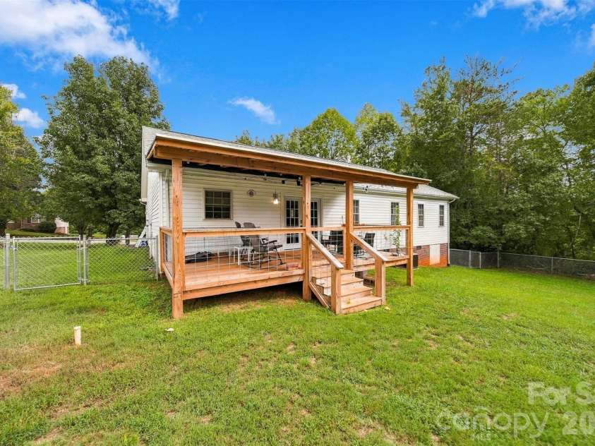 4917 Pond Court, Conover, NC 28613.  MLS# CAR4424441, YatesRealty ID 51570. 