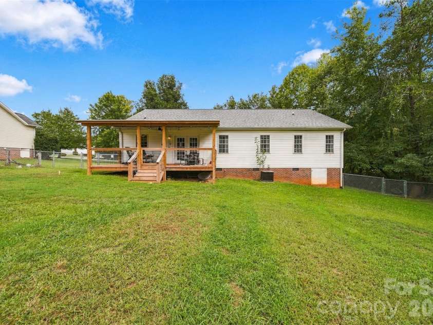 4917 Pond Court, Conover, NC 28613.  MLS# CAR4424441, YatesRealty ID 51570. 