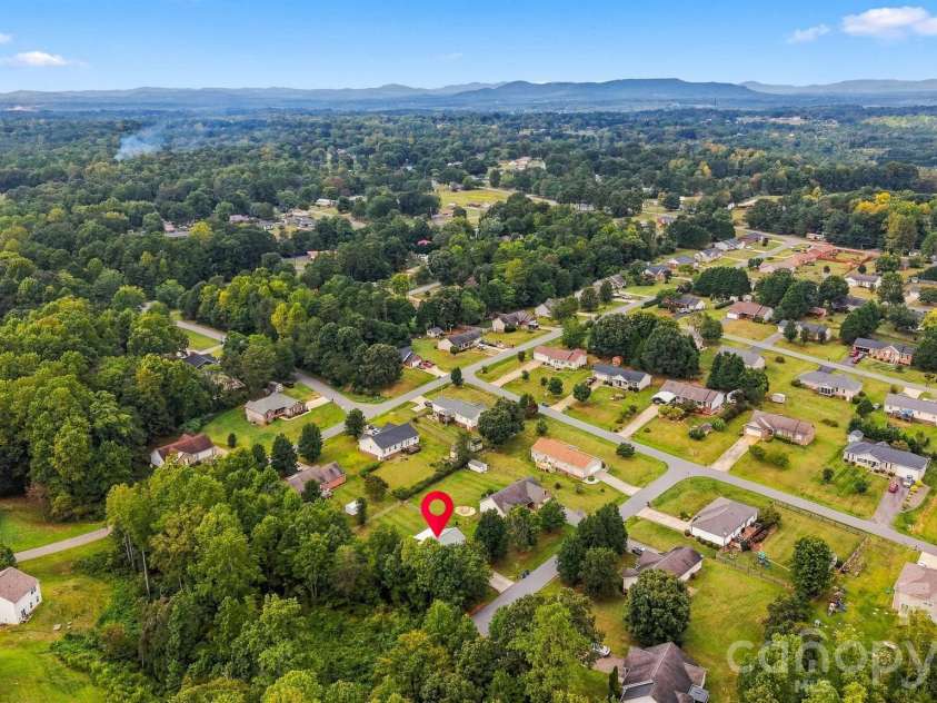 4917 Pond Court, Conover, NC 28613.  MLS# CAR4424441, YatesRealty ID 51570. 