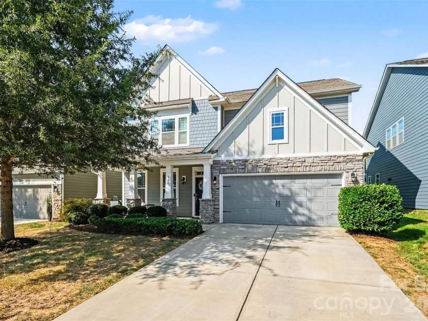 149 Longleaf Drive, Mooresville, NC 28117.  MLS# CAR4424546, YatesRealty ID 51571. 