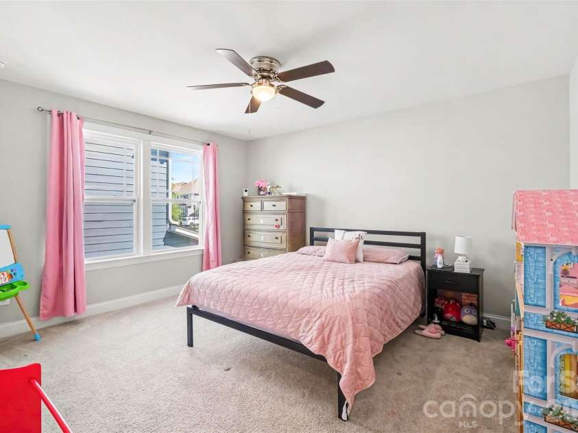 149 Longleaf Drive, Mooresville, NC 28117.  MLS# CAR4424546, YatesRealty ID 51571. Ceiling fans in all bedrooms.