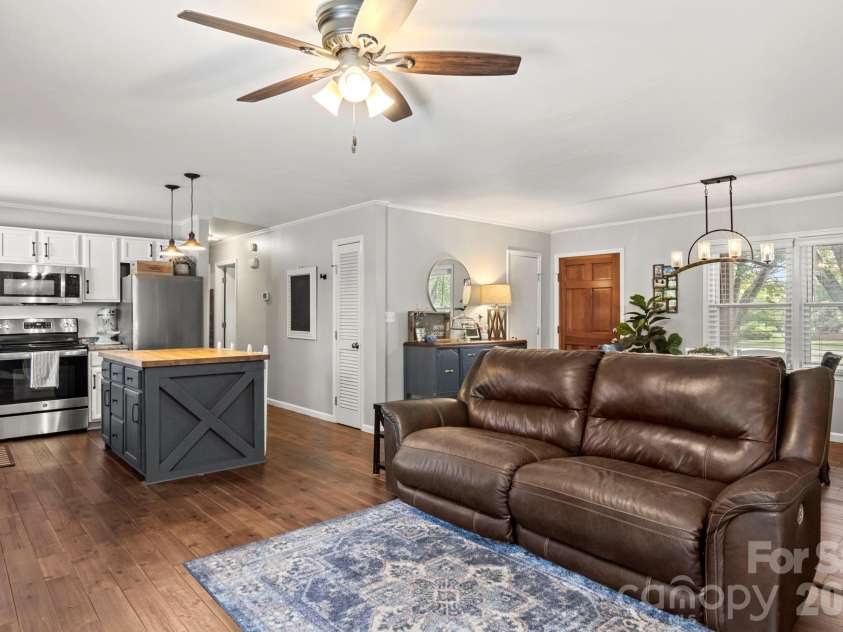 5654 Chadwick Court, Rock Hill, SC 29732.  MLS# CAR4425098, YatesRealty ID 51573. 