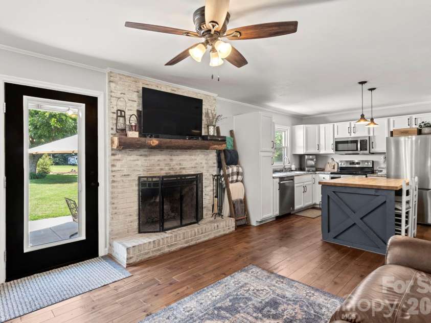 5654 Chadwick Court, Rock Hill, SC 29732.  MLS# CAR4425098, YatesRealty ID 51573. 