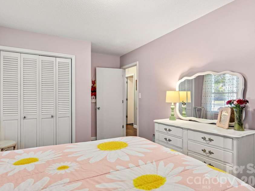 5654 Chadwick Court, Rock Hill, SC 29732.  MLS# CAR4425098, YatesRealty ID 51573. 