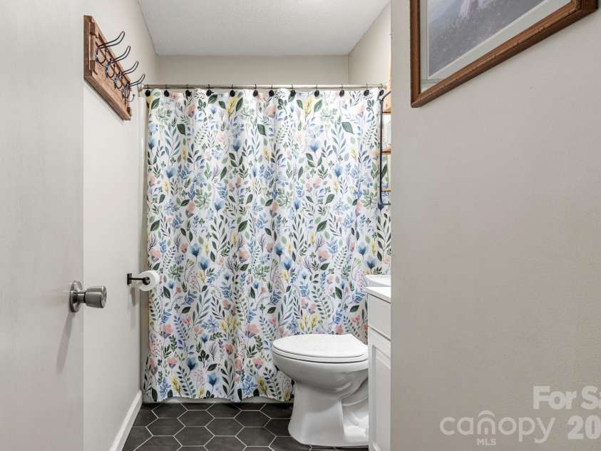 5654 Chadwick Court, Rock Hill, SC 29732.  MLS# CAR4425098, YatesRealty ID 51573. 