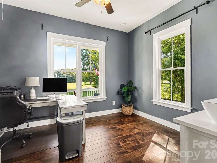 372 Linwood Road, Mooresville, NC 28115.  MLS# CAR4424534, YatesRealty ID 51575. 