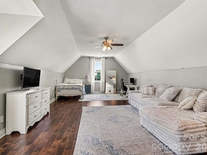 372 Linwood Road, Mooresville, NC 28115.  MLS# CAR4424534, YatesRealty ID 51575. 