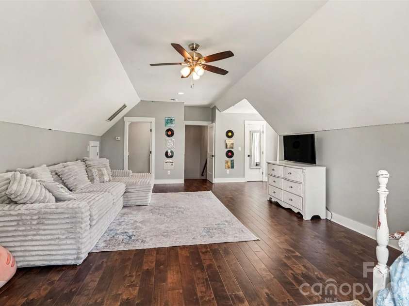 372 Linwood Road, Mooresville, NC 28115.  MLS# CAR4424534, YatesRealty ID 51575. 