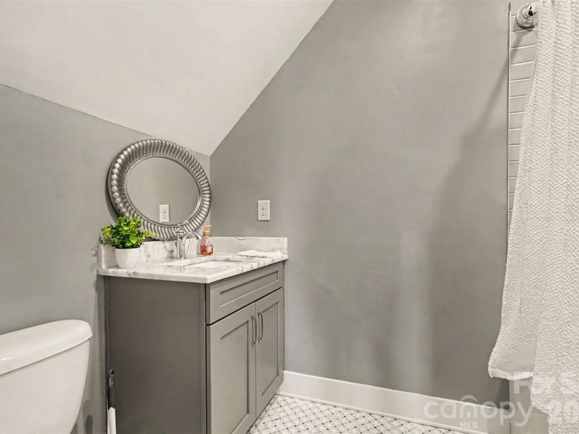 372 Linwood Road, Mooresville, NC 28115.  MLS# CAR4424534, YatesRealty ID 51575. 