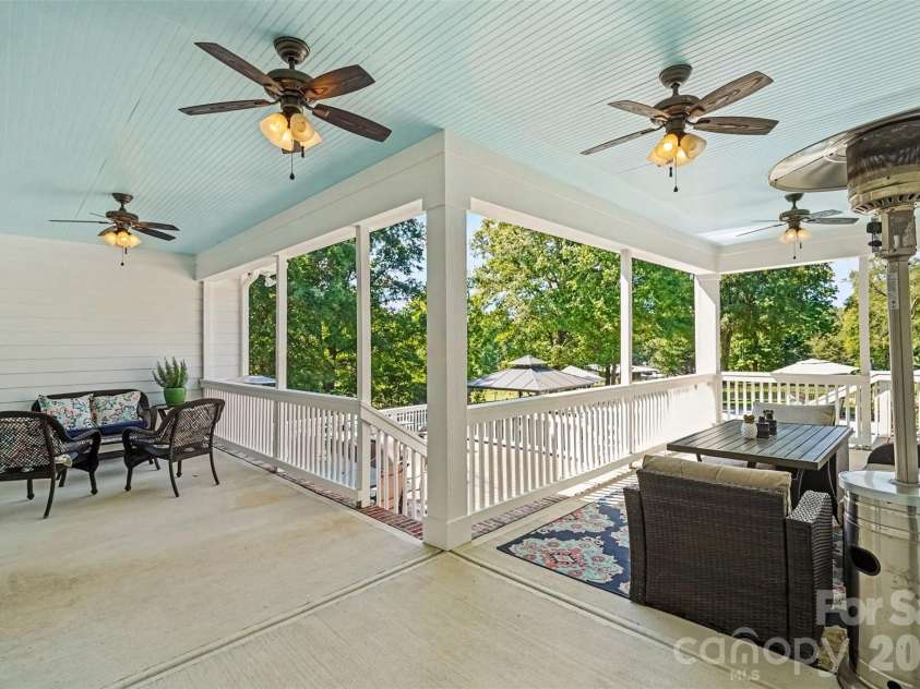 372 Linwood Road, Mooresville, NC 28115.  MLS# CAR4424534, YatesRealty ID 51575. 