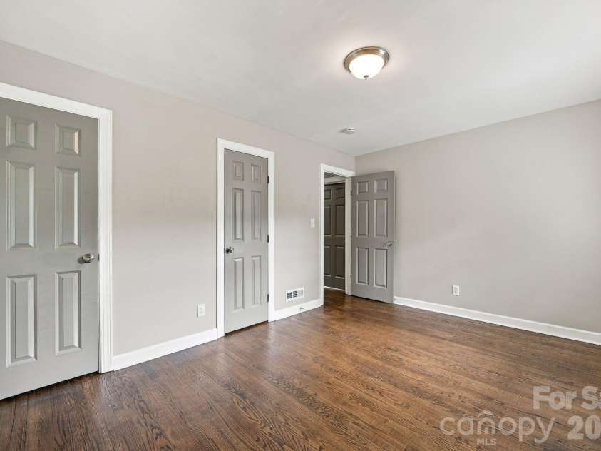 3307 Bonaire Drive, Charlotte, NC 28208.  MLS# CAR4424557, YatesRealty ID 51576. Bedroom 1