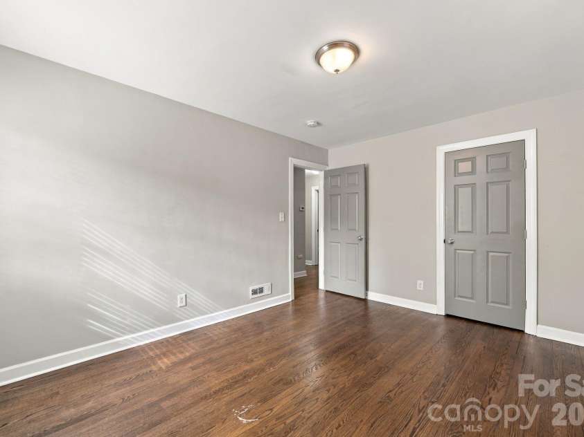 3307 Bonaire Drive, Charlotte, NC 28208.  MLS# CAR4424557, YatesRealty ID 51576. Bedroom 2