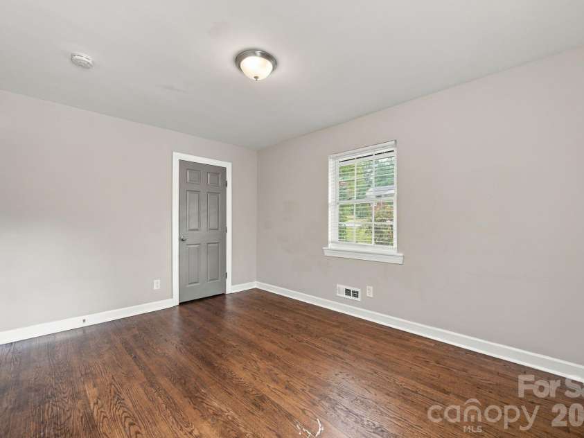 3307 Bonaire Drive, Charlotte, NC 28208.  MLS# CAR4424557, YatesRealty ID 51576. Bedroom 2