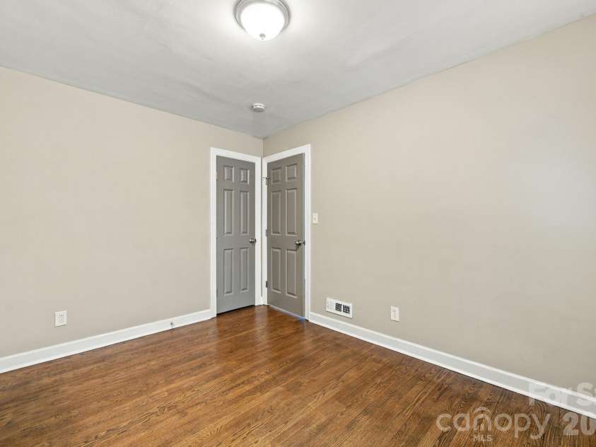 3307 Bonaire Drive, Charlotte, NC 28208.  MLS# CAR4424557, YatesRealty ID 51576. Bedroom 3