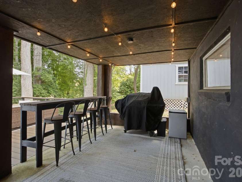 4036 Rhynland Drive, Sherrills Ford, NC 28673.  MLS# CAR4425140, YatesRealty ID 51577. 