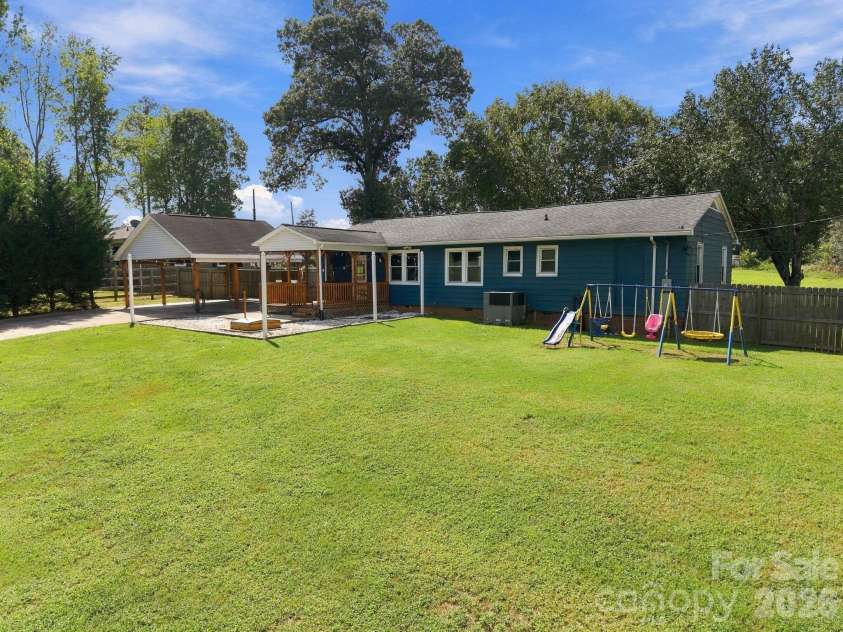 235 Linda Street, Salisbury, NC 28146.  MLS# CAR4424503, YatesRealty ID 51578. 