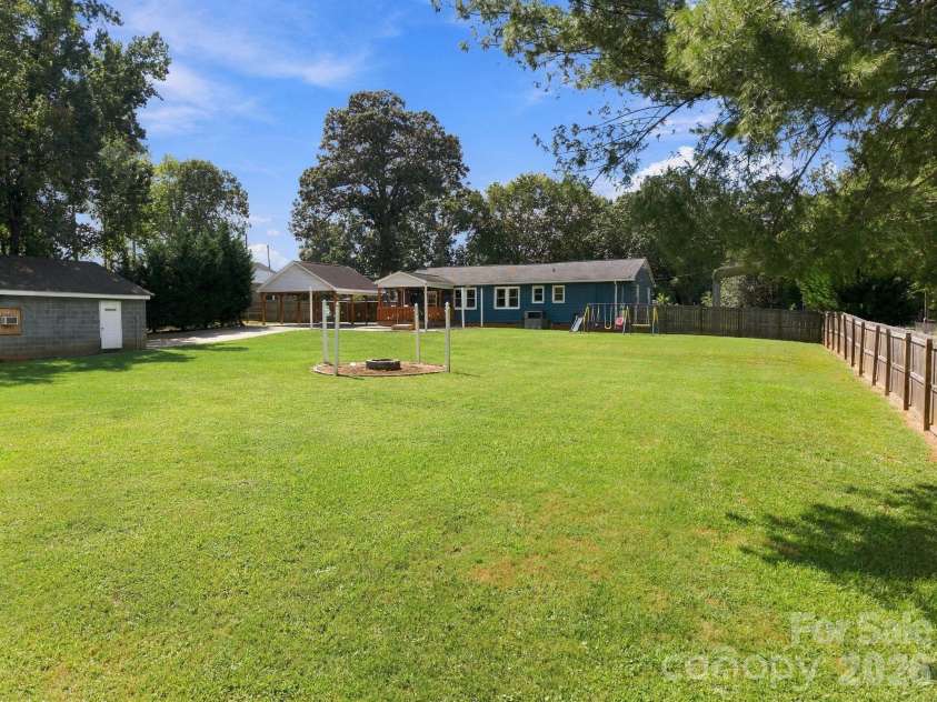 235 Linda Street, Salisbury, NC 28146.  MLS# CAR4424503, YatesRealty ID 51578. 