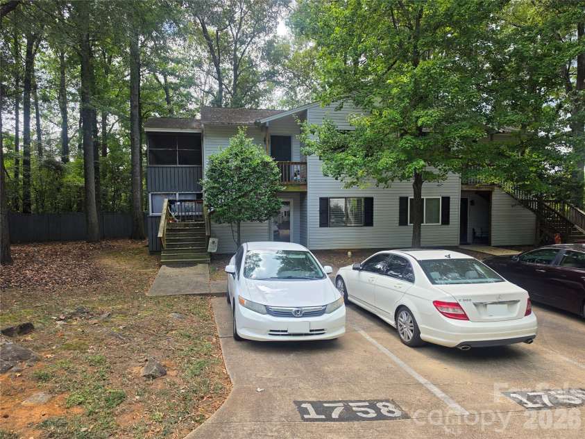 1756 Hunters Trail, Rock Hill, SC 29732.  MLS# CAR4425135, YatesRealty ID 51579. 