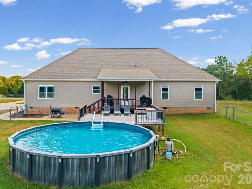 4329 Wylies Mill Road, Edgemoor, SC 29712.  MLS# CAR4424533, YatesRealty ID 51580. 