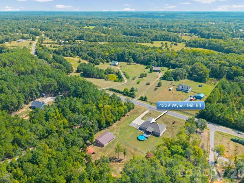 4329 Wylies Mill Road, Edgemoor, SC 29712.  MLS# CAR4424533, YatesRealty ID 51580. 