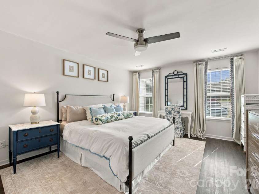 1717 Fleetwood Drive, Charlotte, NC 28208.  MLS# CAR4424481, YatesRealty ID 51581. Primary Suite