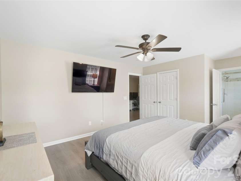 2718 Mill Valley Court, Charlotte, NC 28105.  MLS# CAR4424122, YatesRealty ID 51584. 