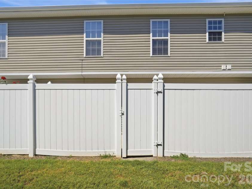 2718 Mill Valley Court, Charlotte, NC 28105.  MLS# CAR4424122, YatesRealty ID 51584. 