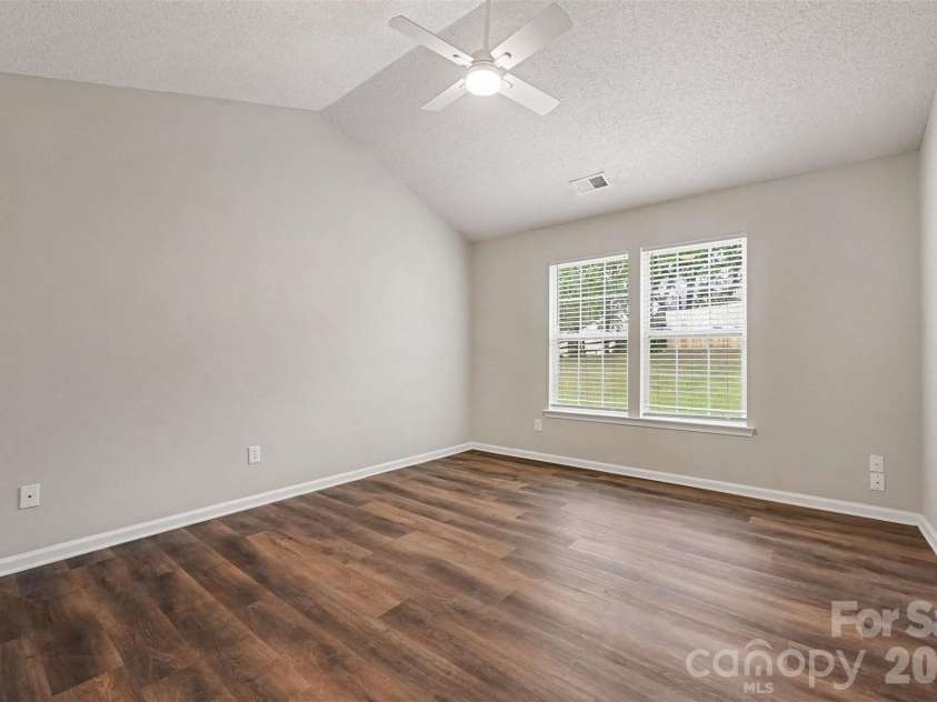 104 Willow Court, Mount Holly, NC 28120.  MLS# CAR4424587, YatesRealty ID 51587. 