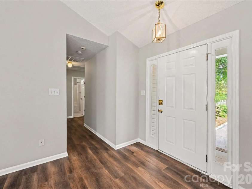 104 Willow Court, Mount Holly, NC 28120.  MLS# CAR4424587, YatesRealty ID 51587. 