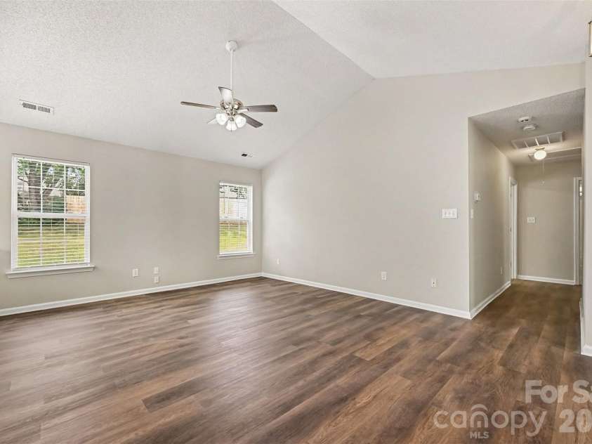 104 Willow Court, Mount Holly, NC 28120.  MLS# CAR4424587, YatesRealty ID 51587. 