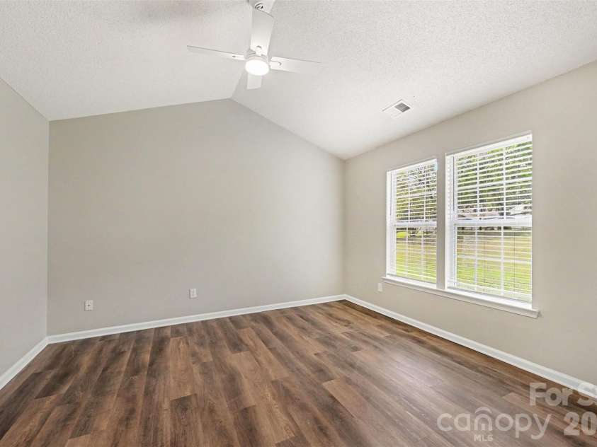 104 Willow Court, Mount Holly, NC 28120.  MLS# CAR4424587, YatesRealty ID 51587. Primary BR