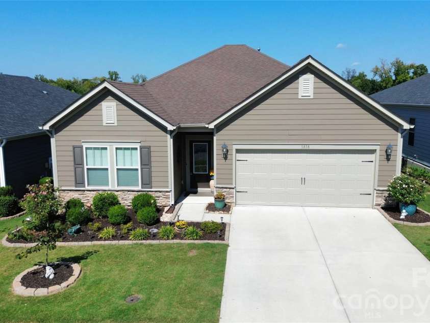 1818 Lotus Lane, Denver, NC 28037.  MLS# CAR4424154, YatesRealty ID 51588. 
