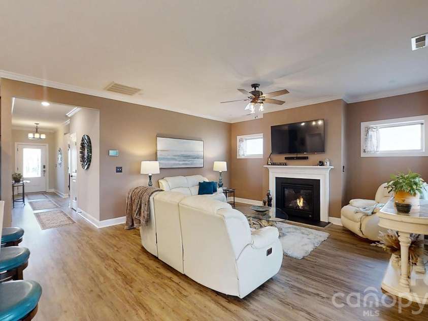 1818 Lotus Lane, Denver, NC 28037.  MLS# CAR4424154, YatesRealty ID 51588. 