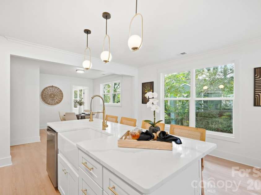 211 Spratt Street, Fort Mill, SC 29715.  MLS# CAR4424261, YatesRealty ID 51589. 