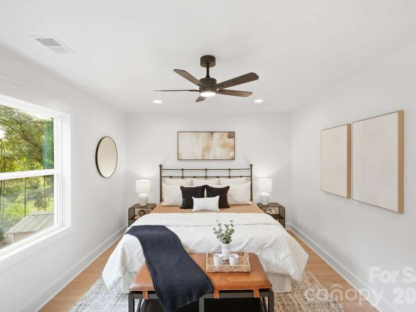 211 Spratt Street, Fort Mill, SC 29715.  MLS# CAR4424261, YatesRealty ID 51589. 