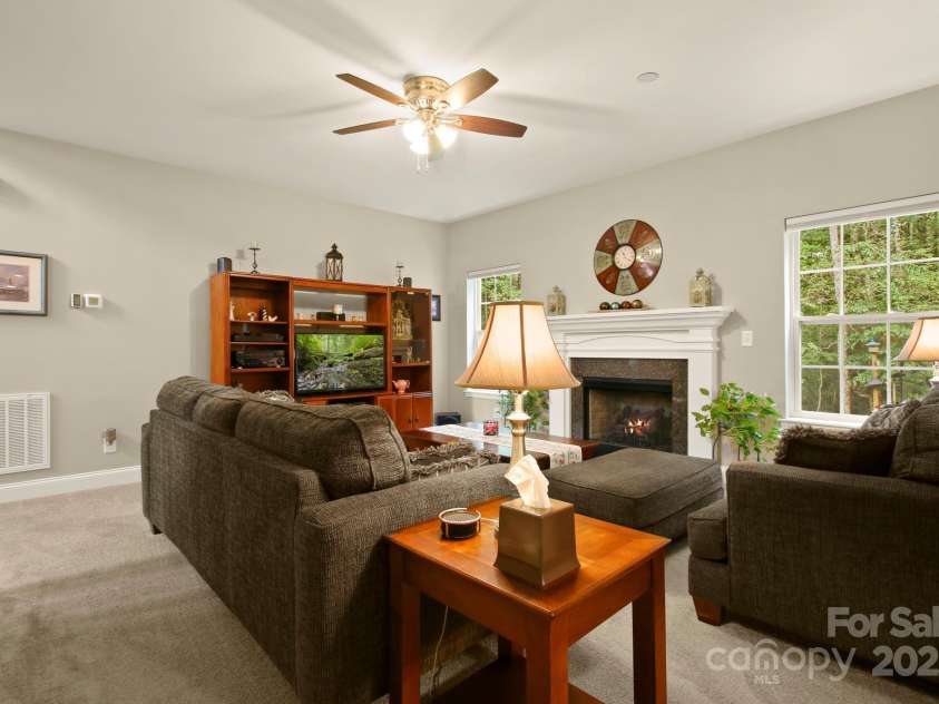 412 Greenview Drive, Jefferson, NC 28640.  MLS# CAR4216425, YatesRealty ID 5159. 