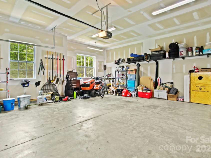 412 Greenview Drive, Jefferson, NC 28640.  MLS# CAR4216425, YatesRealty ID 5159. Garage