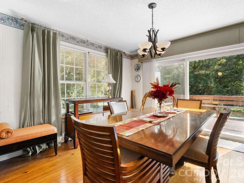 2036 Picnic Drive, Newton, NC 28658.  MLS# CAR4424566, YatesRealty ID 51590. 