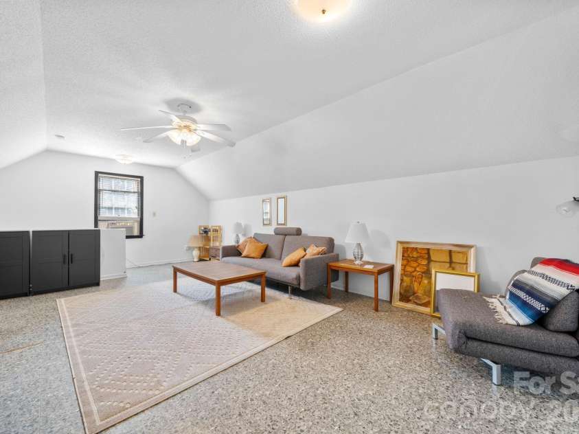 2036 Picnic Drive, Newton, NC 28658.  MLS# CAR4424566, YatesRealty ID 51590. 
