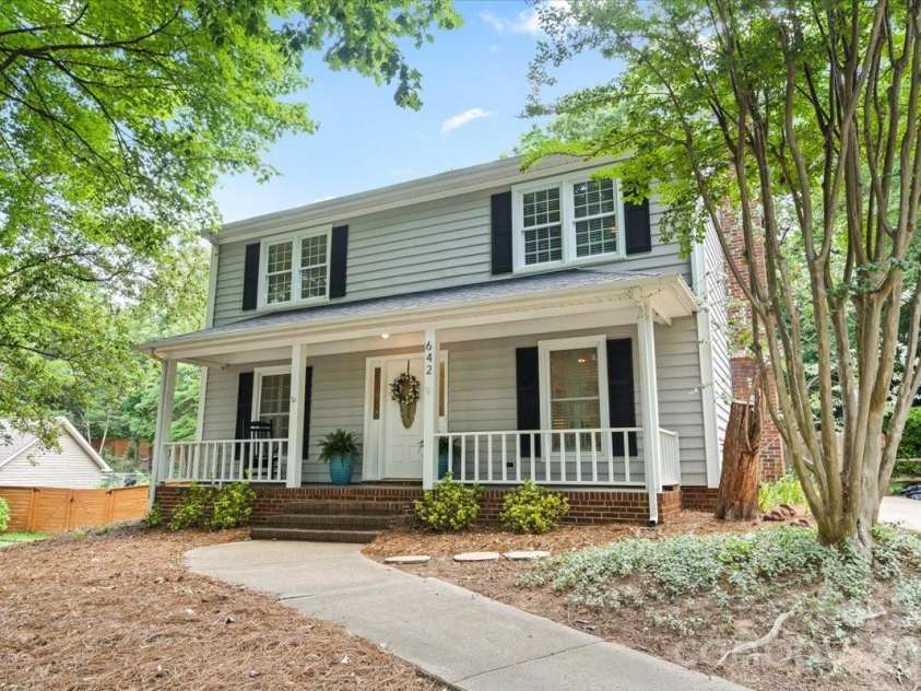 642 Furrow Drive, Charlotte, NC 28270.  MLS# CAR4424607, YatesRealty ID 51591. 642 Furrow Dr
