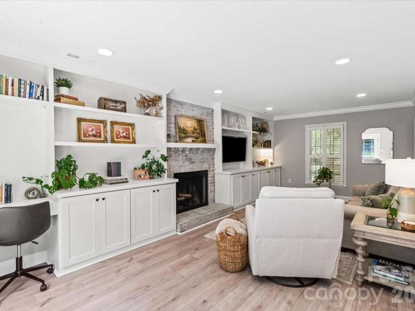 642 Furrow Drive, Charlotte, NC 28270.  MLS# CAR4424607, YatesRealty ID 51591. 