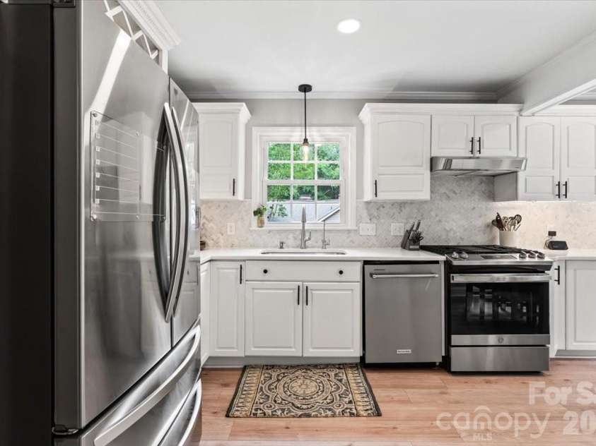 642 Furrow Drive, Charlotte, NC 28270.  MLS# CAR4424607, YatesRealty ID 51591. 
