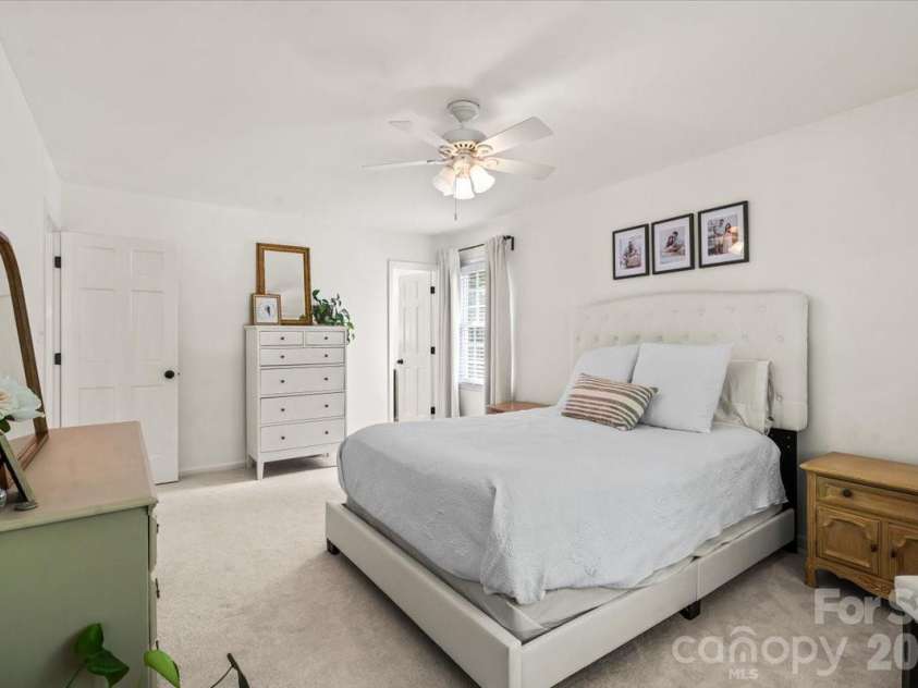 642 Furrow Drive, Charlotte, NC 28270.  MLS# CAR4424607, YatesRealty ID 51591. 