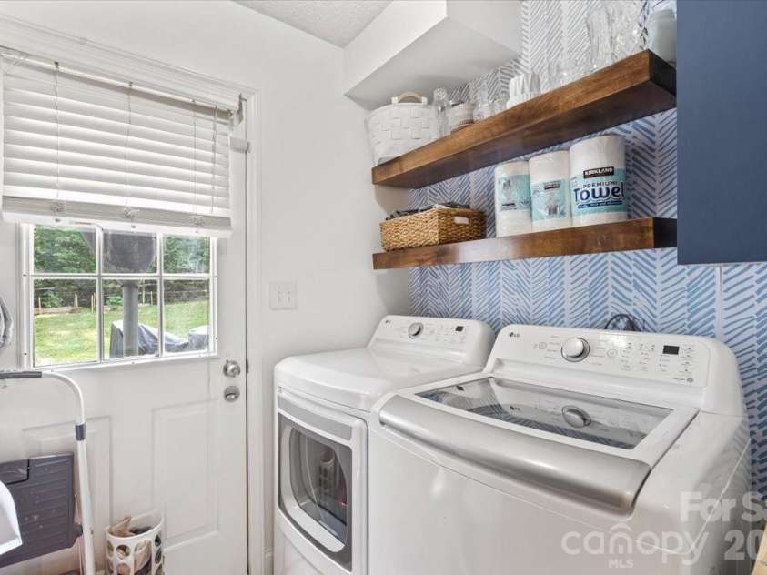 642 Furrow Drive, Charlotte, NC 28270.  MLS# CAR4424607, YatesRealty ID 51591. Laundry Room with access to back patio